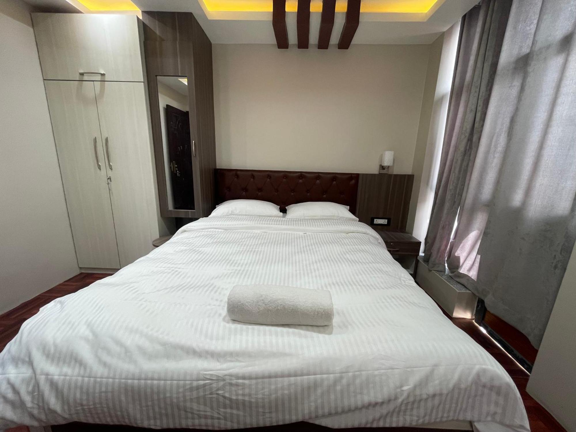 Applewood Inn Катманду Екстер'єр фото