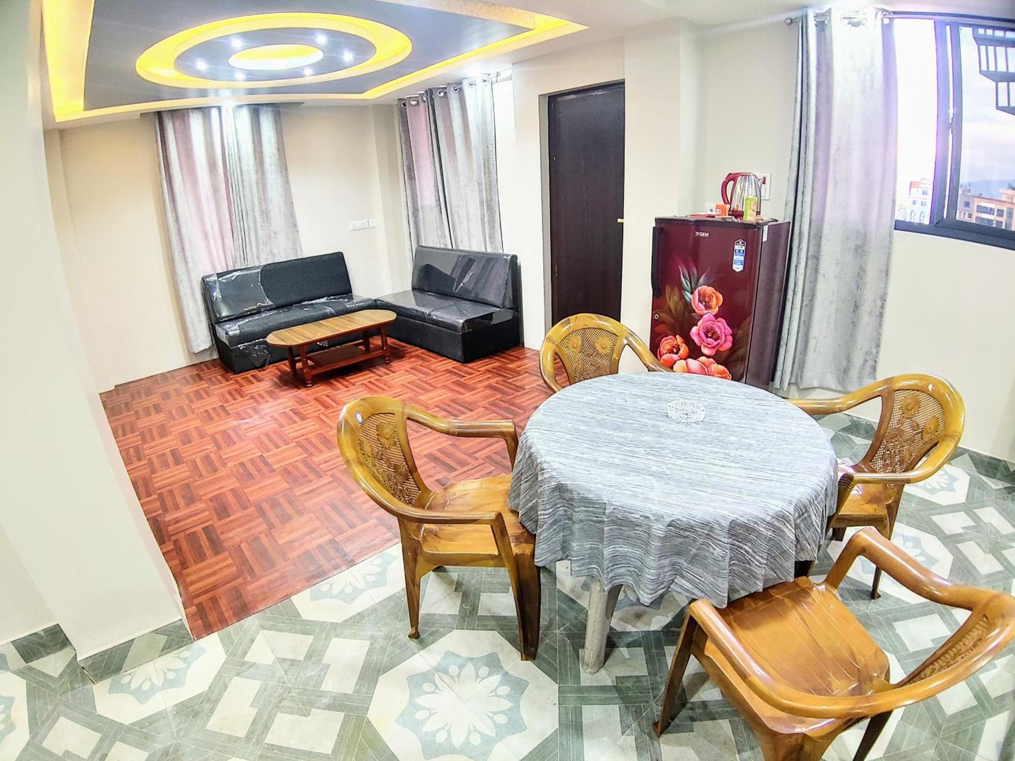 Applewood Inn Катманду Екстер'єр фото